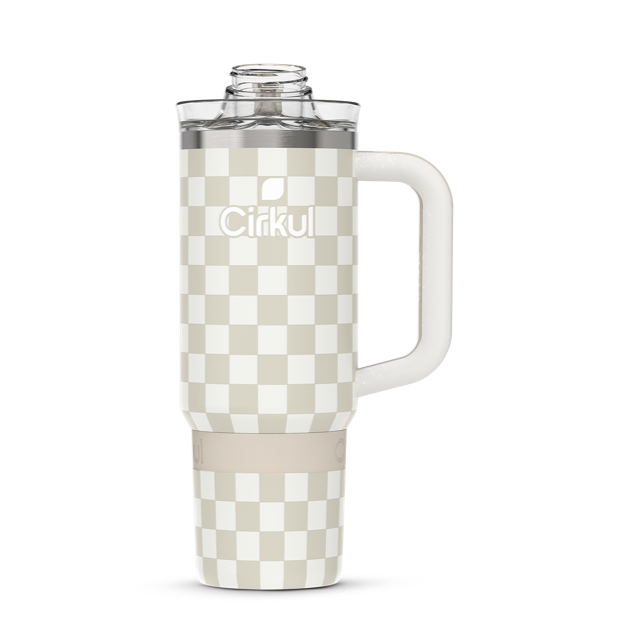 Limited Edition: 30oz. Taupe Tartan Travel StrawSip™ Tumbler YVI8