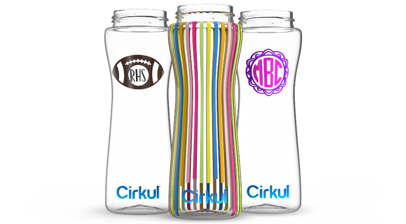 Custom 22oz. Plastic Bottle & Comfort Grip Lid RQY8
